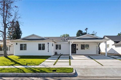 Photo of 24136 Kittridge, West Hills, CA 91307 (MLS # SR25277511)