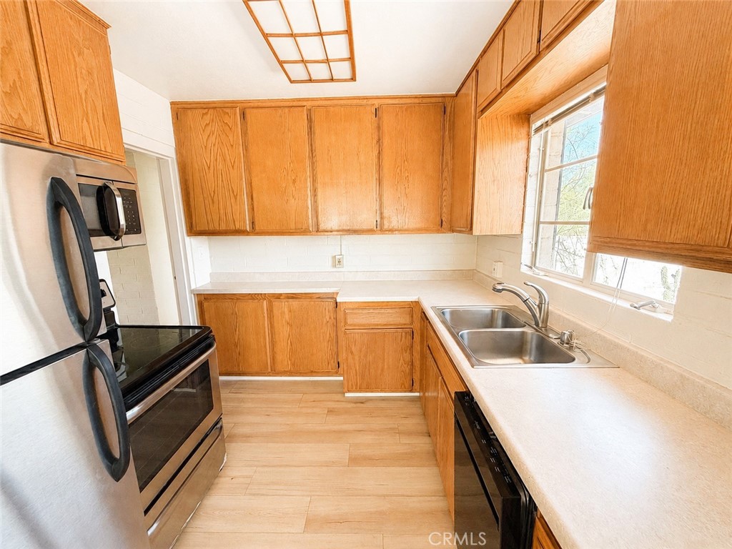 5605 Oasis