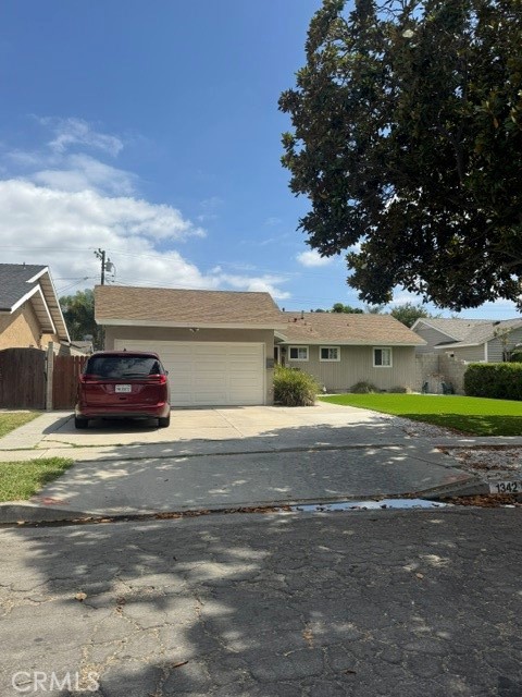 1342 W Southgate
