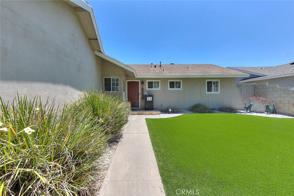 1342 W Southgate