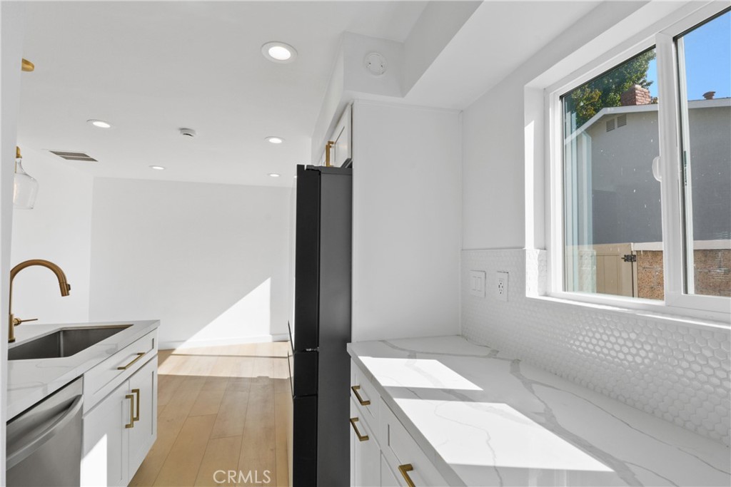 Huntington Continental (HCON) - Residential