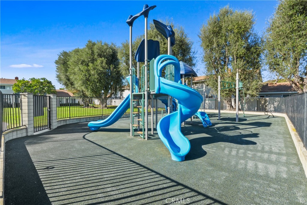 Huntington Continental (HCON) - Residential