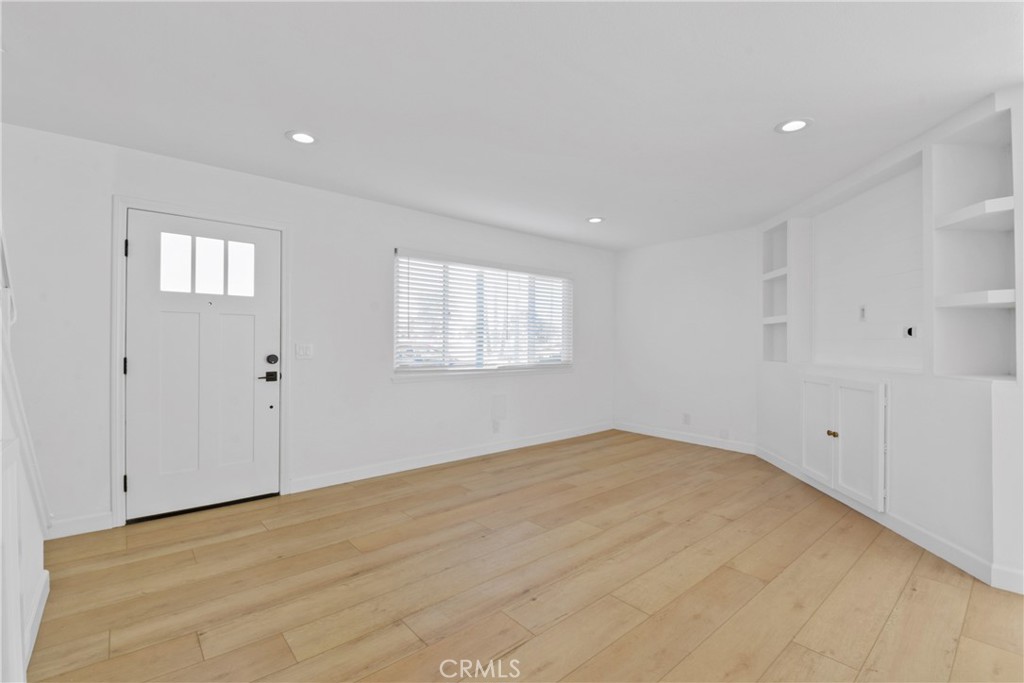 Huntington Continental (HCON) - Residential