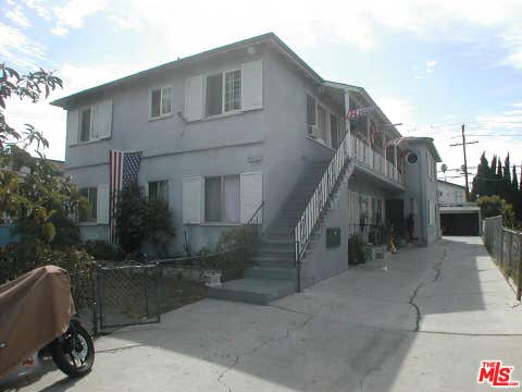 Photo of 833 N Kingsley Drive #4, Los Angeles, CA 90029 (MLS # 26872191)