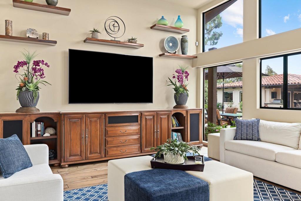 Rancho Santa Fe - Residential