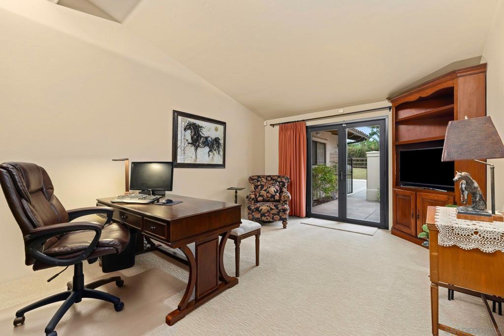 Rancho Santa Fe - Residential