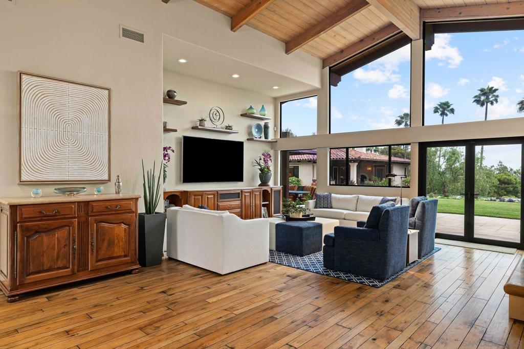 Rancho Santa Fe - Residential