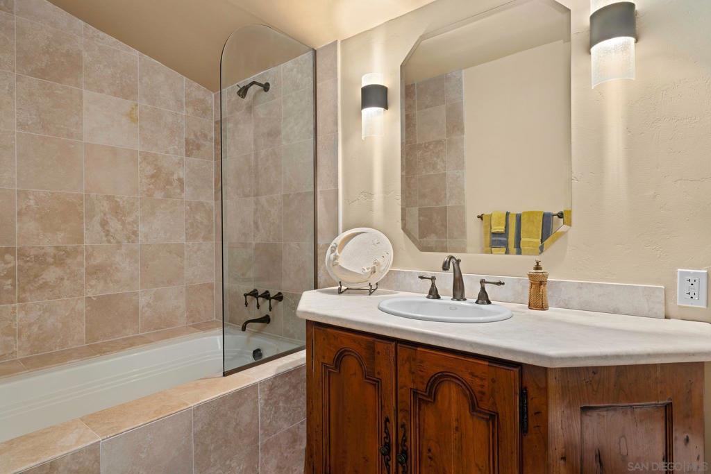 Rancho Santa Fe - Residential