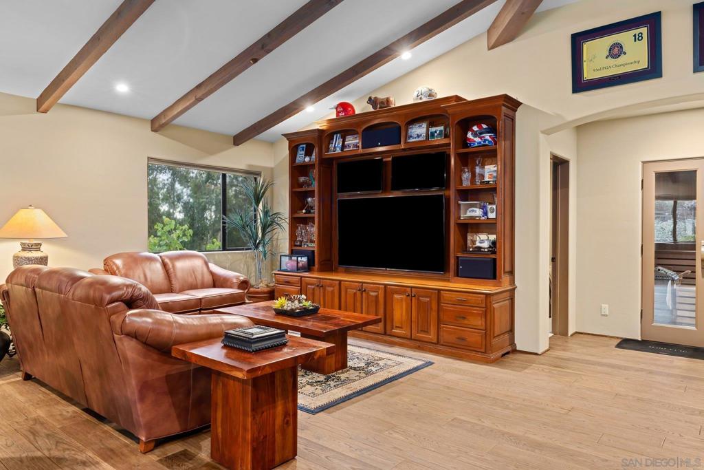 Rancho Santa Fe - Residential