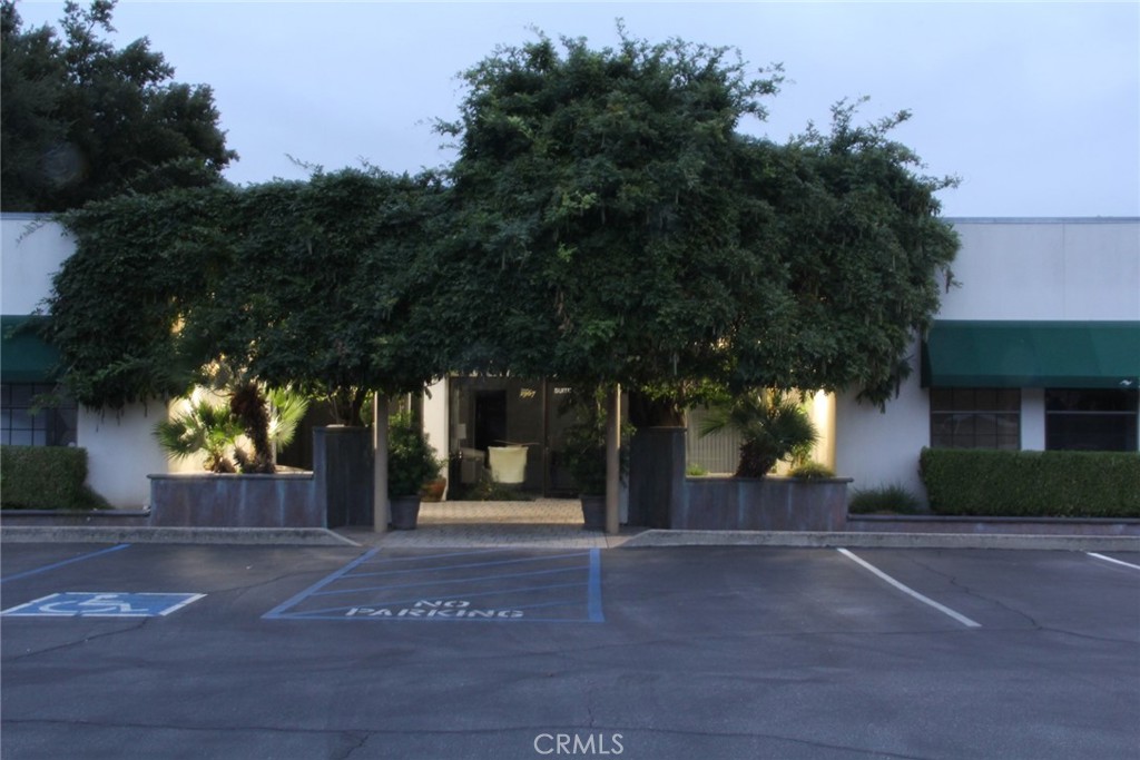 8655 Morro Road