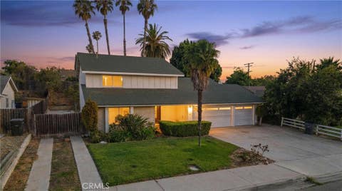 Photo of 370 W Blaine ST, Riverside, CA 92507 (MLS # IV26140508)