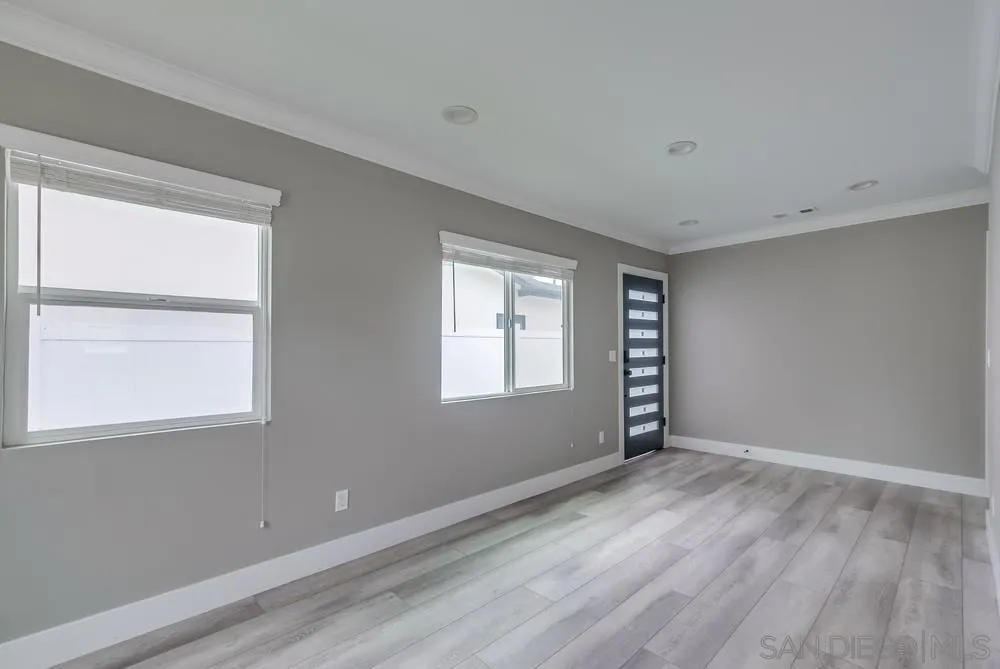 Los Angeles, California 90064, United States, 6 Bedrooms Bedrooms, ,4 BathroomsBathrooms,Residential,Active,184285