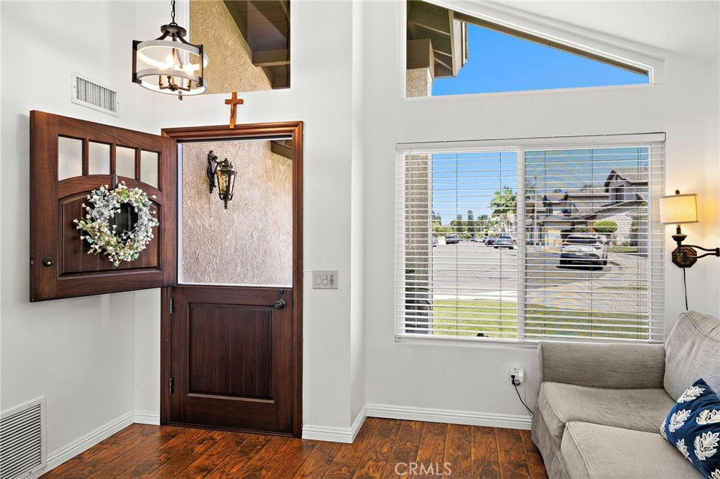 16 Wadsworth, Irvine CA 92620 - Photo 8