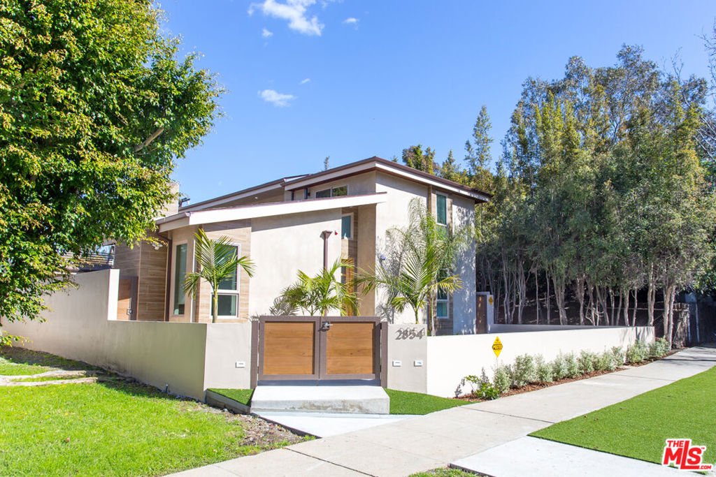 Properties 2 2854 Westwood Boulevard