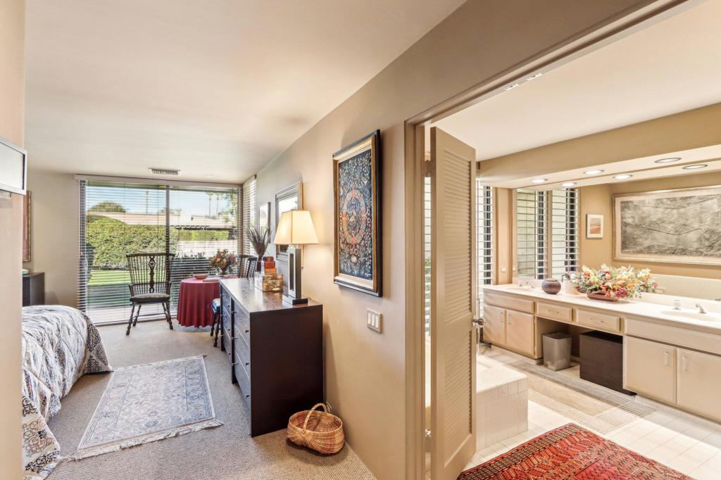 The Springs C.C. - Residential