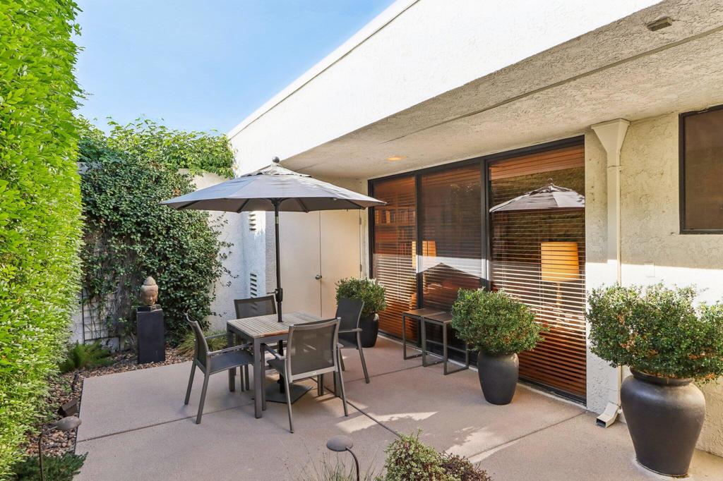 The Springs C.C. - Residential