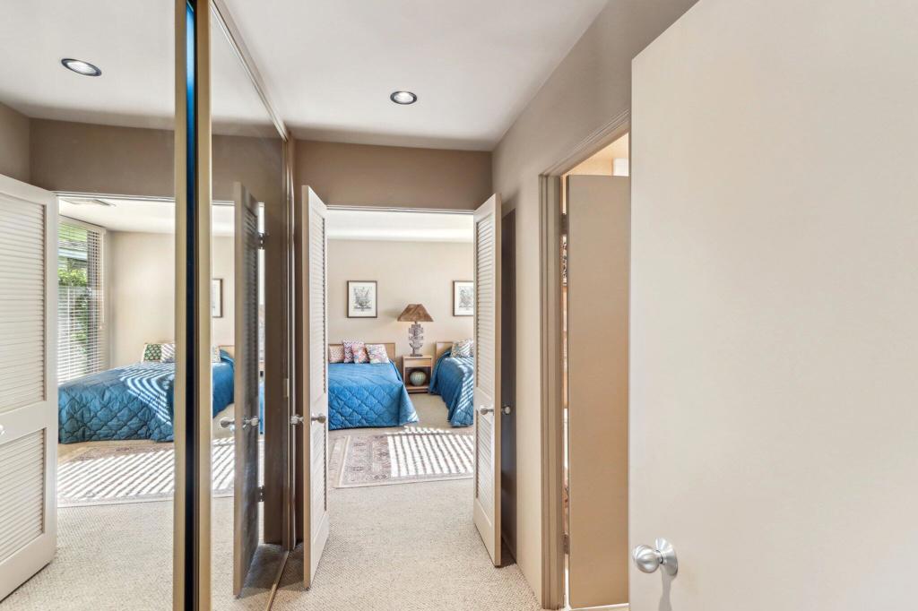 The Springs C.C. - Residential