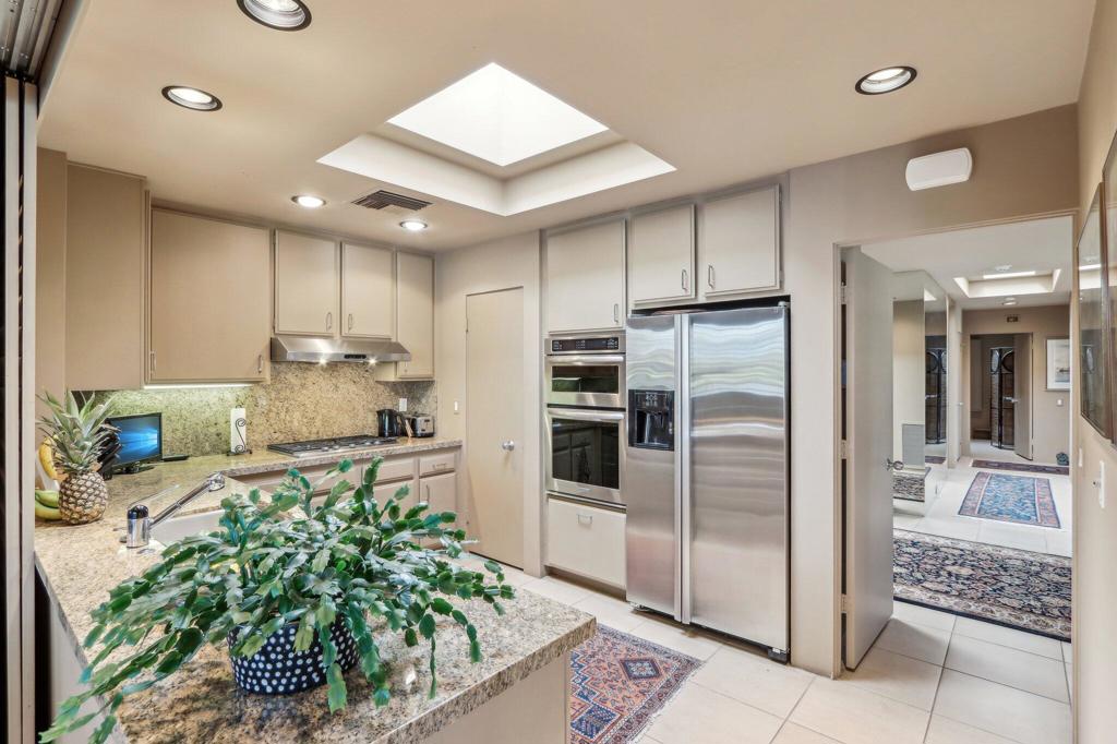 The Springs C.C. - Residential