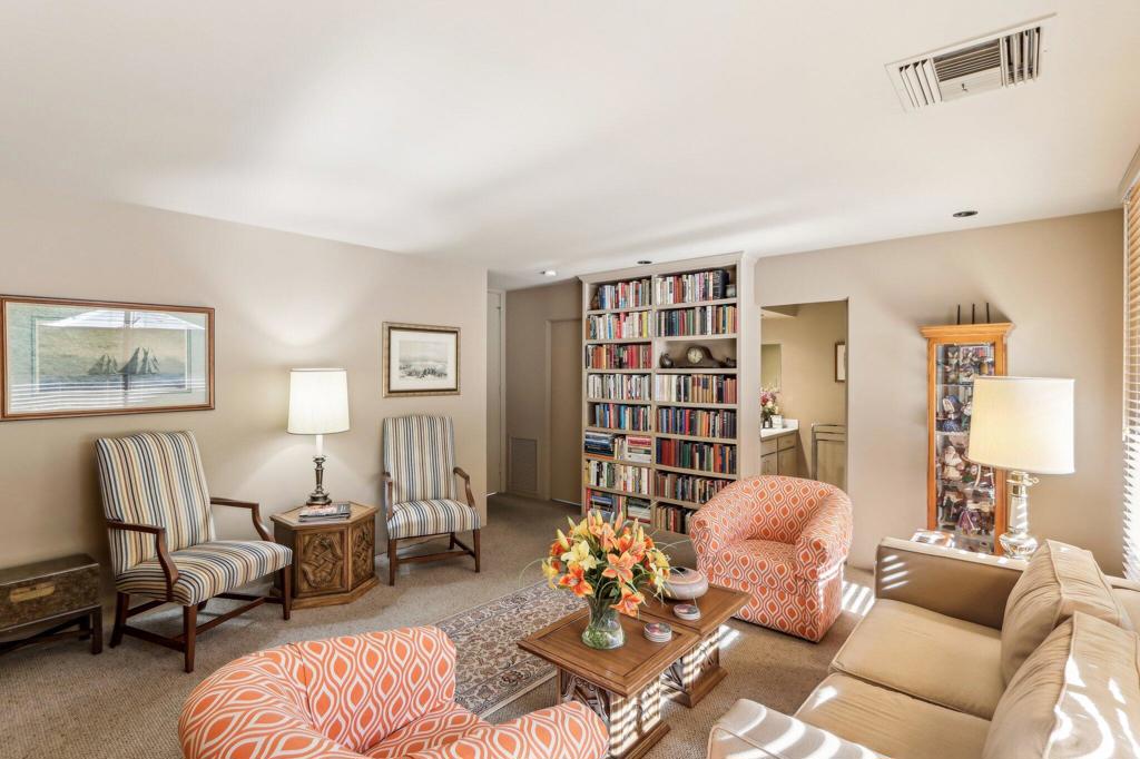 The Springs C.C. - Residential