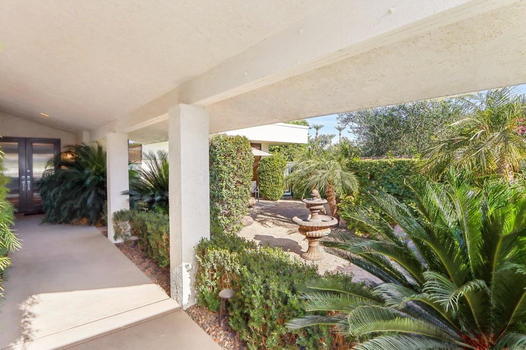 The Springs C.C. - Residential