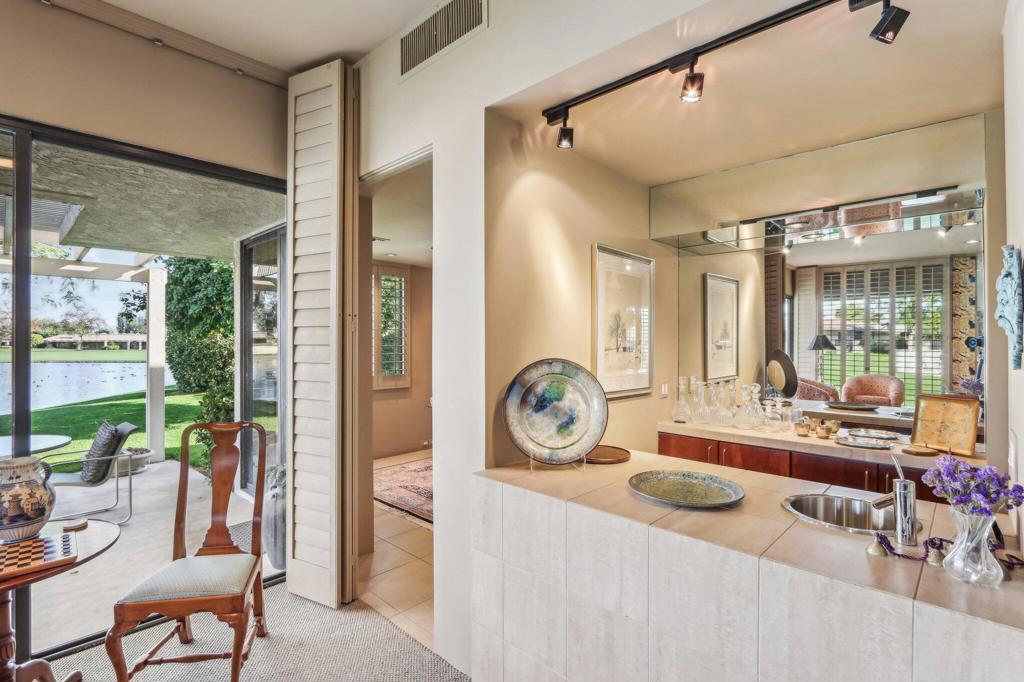 The Springs C.C. - Residential