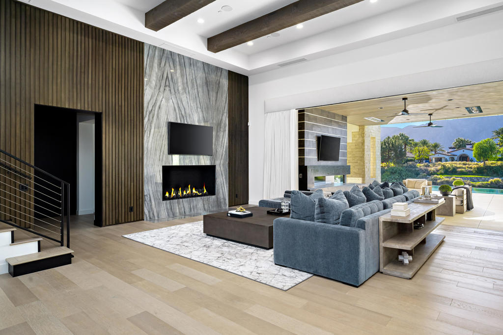 The Hideaway - Residential