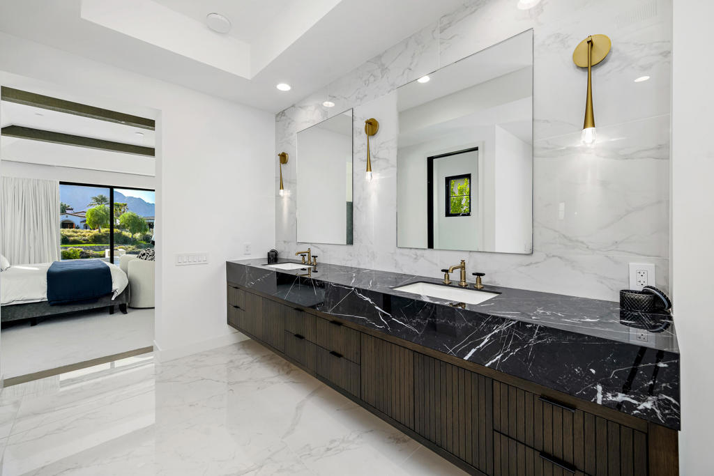 The Hideaway - Residential