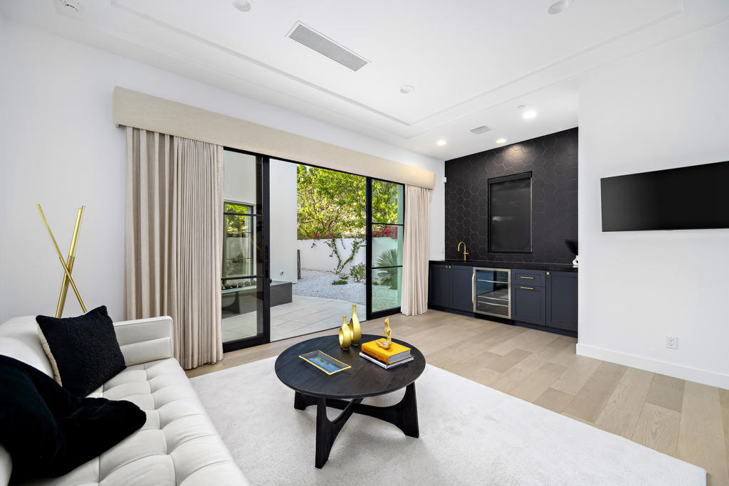 The Hideaway - Residential