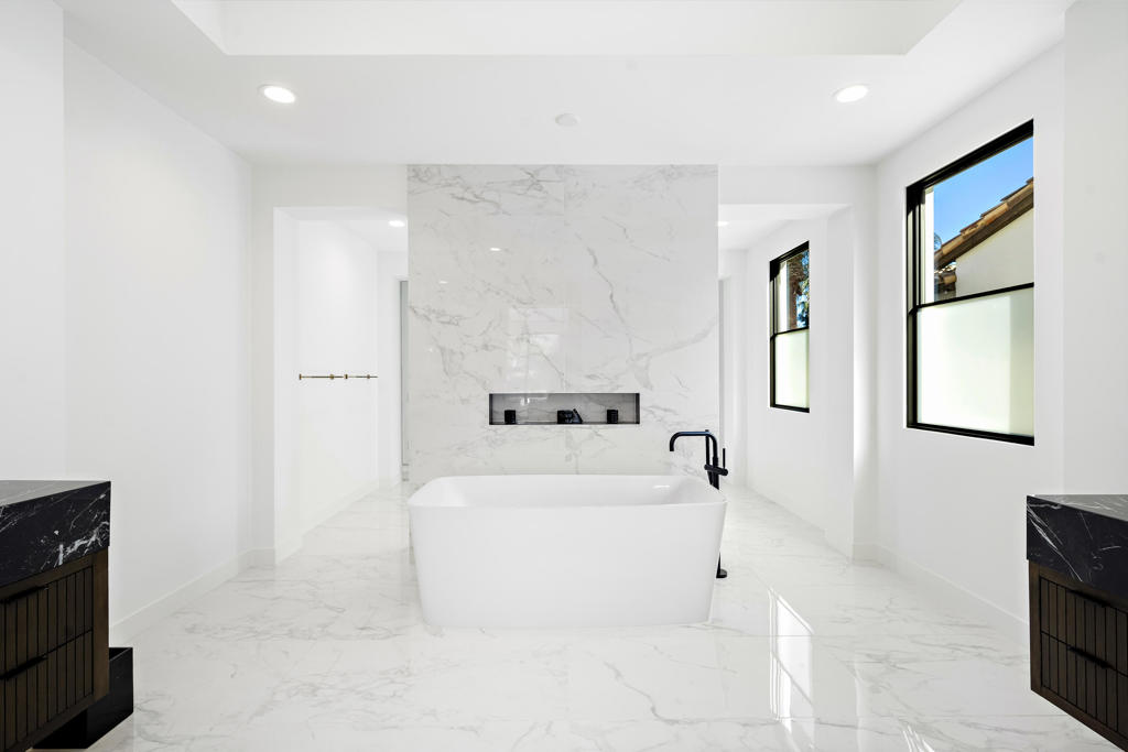 The Hideaway - Residential