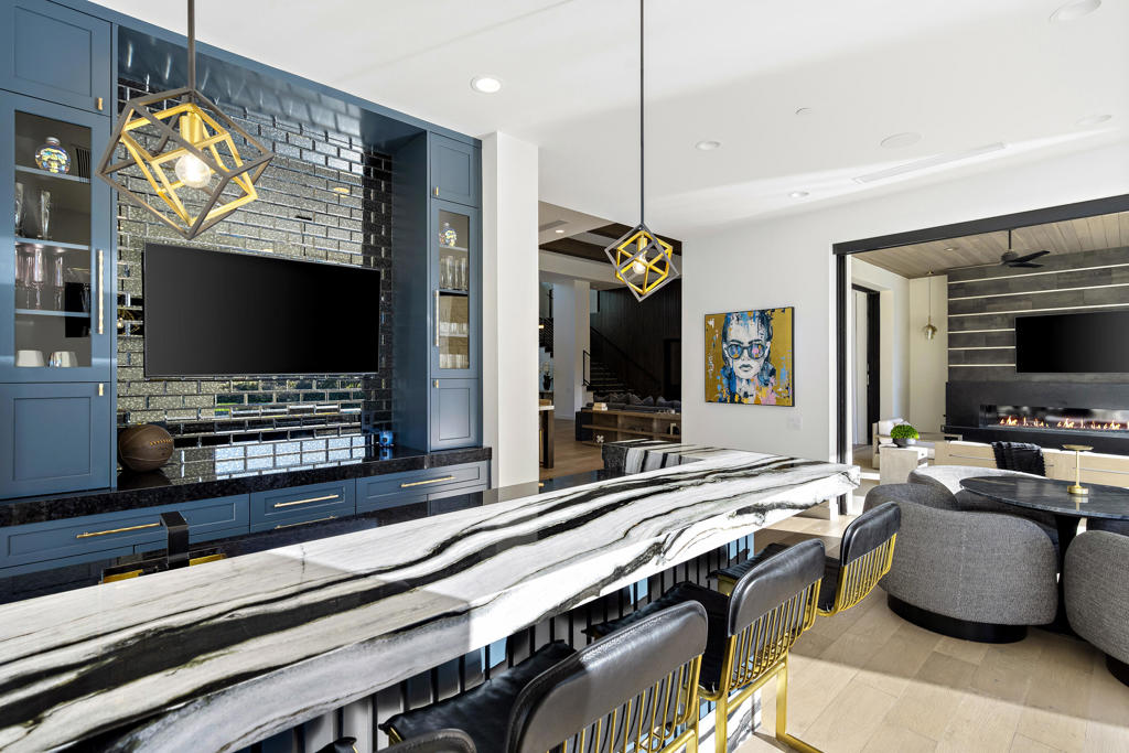 The Hideaway - Residential