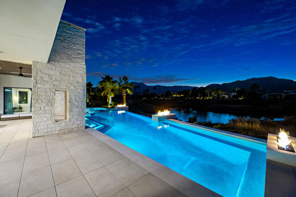 The Hideaway - Residential