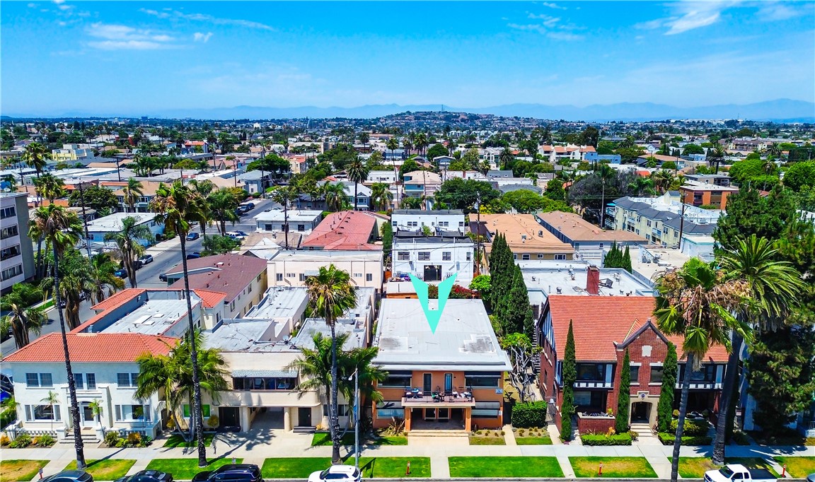 Pleased to present the opportunity to acquire The Ocean Blvd Fourplex, a 4 unit apartment building located in the Alamitos Beach area of Long Beach, CA. The property offers an excellent mix of units including (4) large 2 bedroom 1 bath units each facing the ocean with 6 detached garages, a rare benefit in coastal Long Beach.
Current zoning allows for huge development potential including replacing the existing structure with a four story building consisting of (12) 2 bedroom 1 bath units or maintaining the existing structure and utilizing the open space to build (4) ADU's. This is a unique opportunity for an investor to acquire an asset in a premium location with massive potential.