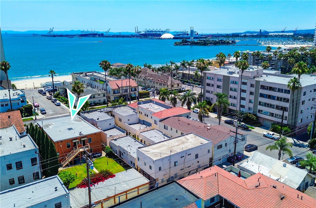 1717 E Ocean Boulevard