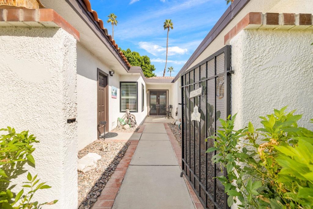 Rancho Las Palmas C. - Residential