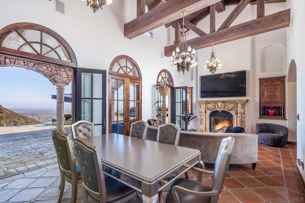 Rancho Santa Fe - Residential