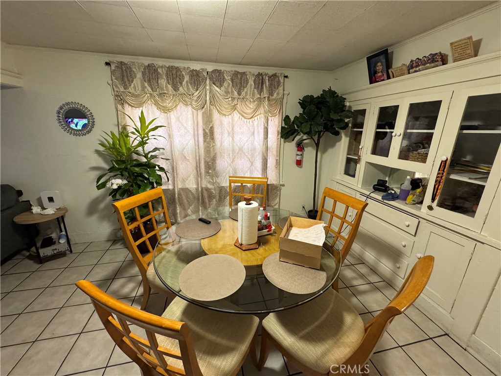 223 E 55th