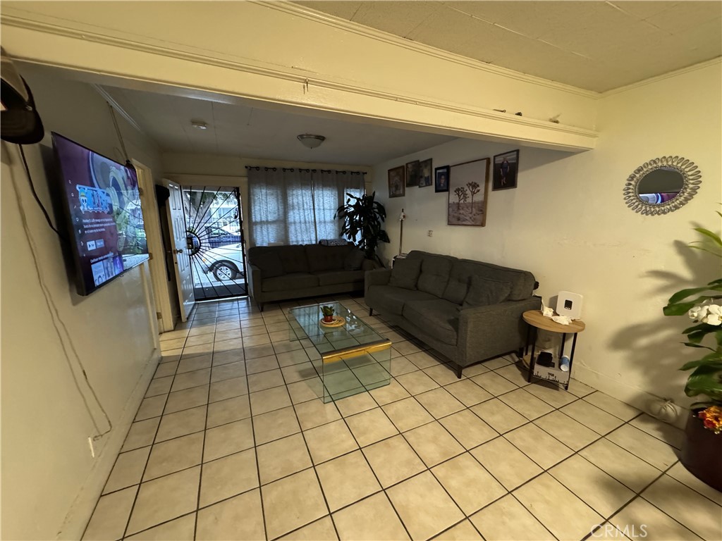223 E 55th