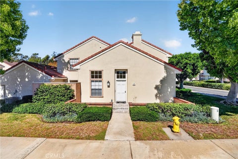 Photo of 47 Georgetown #40, Irvine, CA 92612 (MLS # OC26216955)