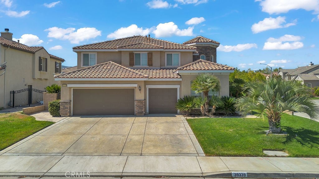 39339 Desert Lilly Court