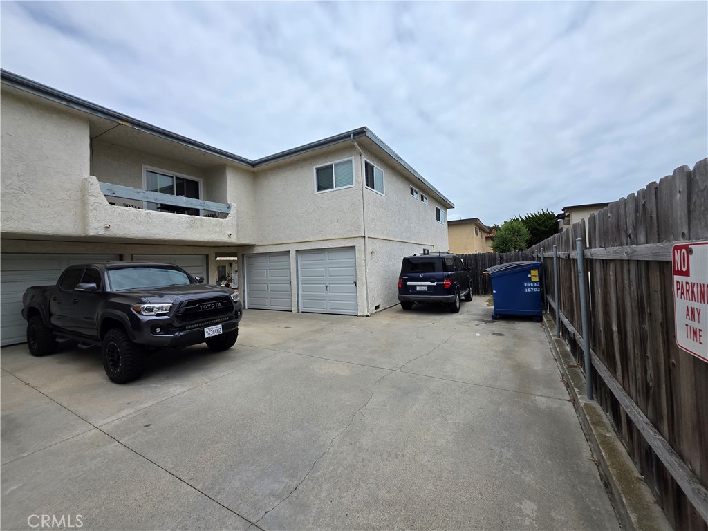 16702 Blanton