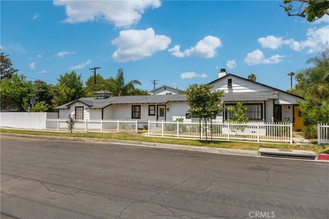Photo of 4901 Ethel Avenue, Sherman Oaks, CA 91423 (MLS # WS26043219)