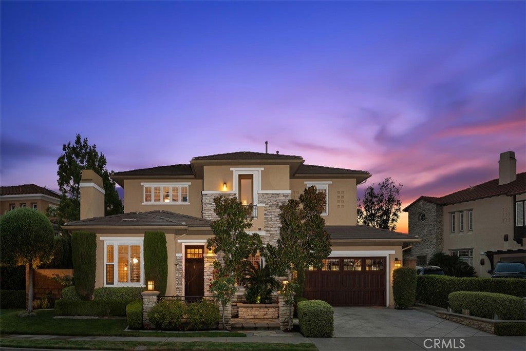22801 Maiden Lane