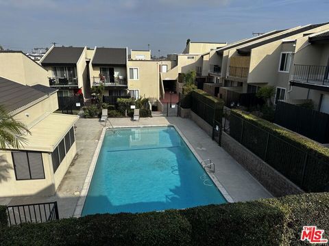 Photo of 3422 Maricopa Street #226, Torrance, CA 90503 (MLS # 25622195)