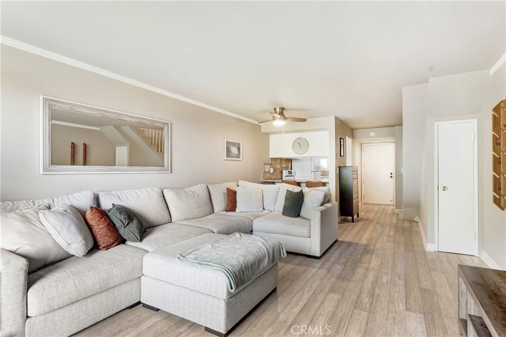 770 W Imperial Avenue 71
