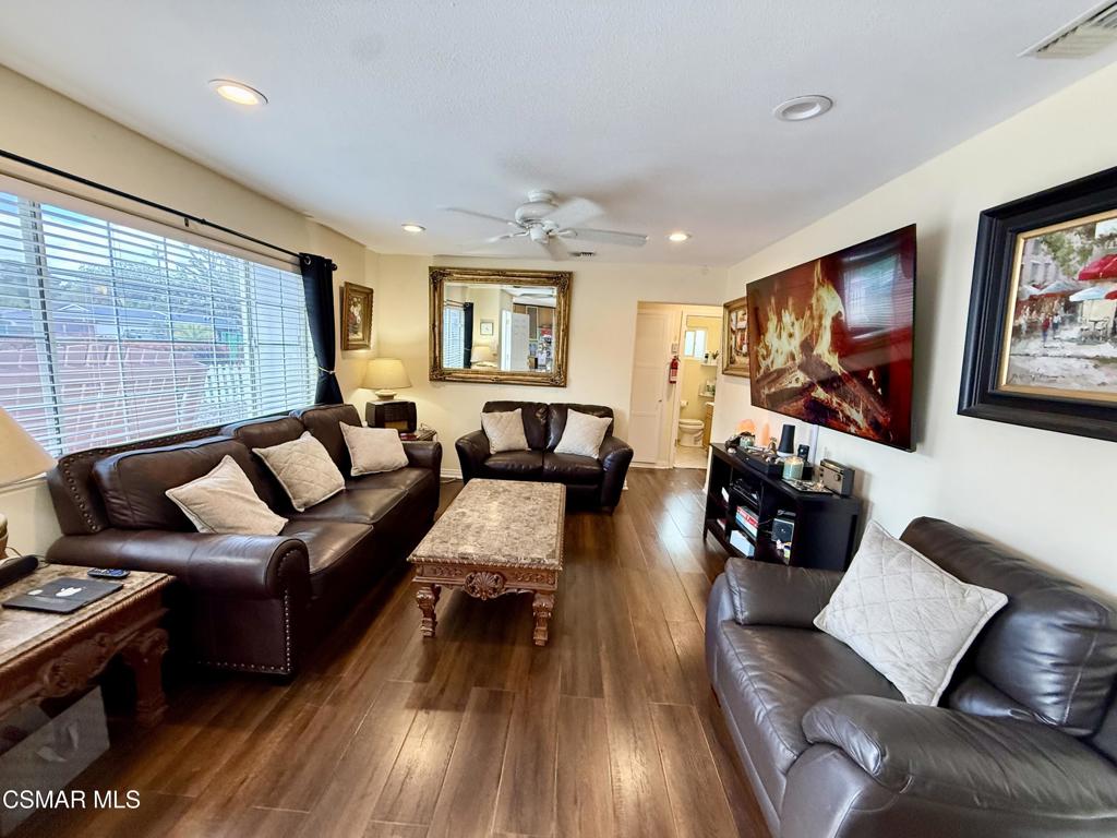 Properties 653 Calle Clavel