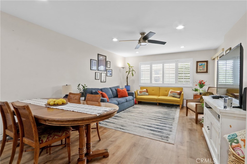 2332 E 17th Street 103