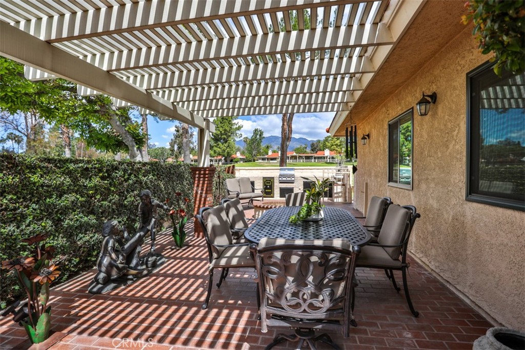 1053 Saint Andrews Drive