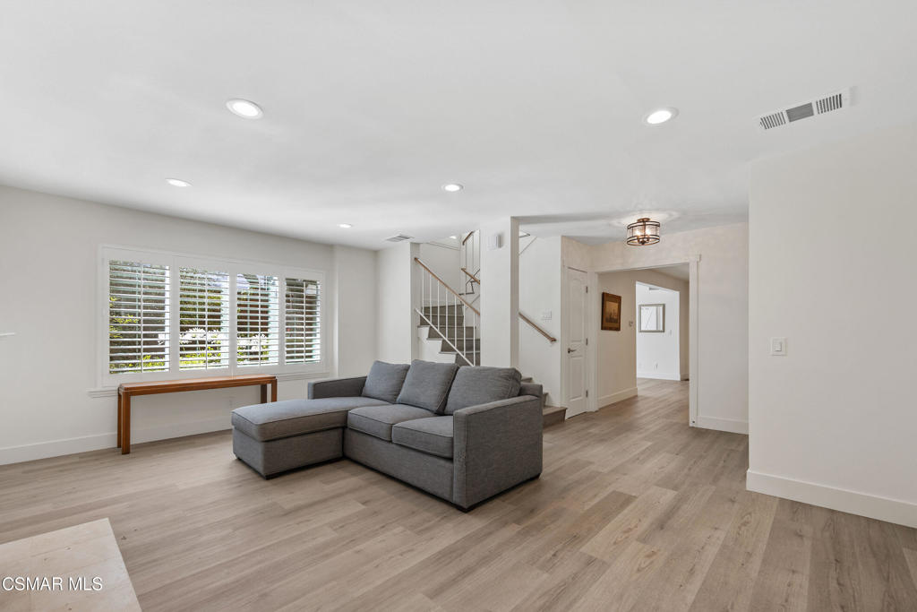 2035 Broomfirth Court
