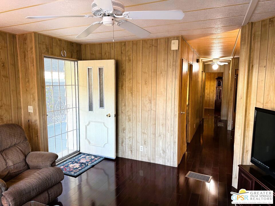 14777 Palm Drive 38