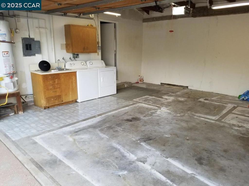 BRENTWOOD - Residential